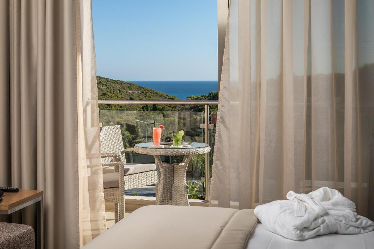 Caneiros Luxury House & Suites فيريغودو الغرفة الصورة